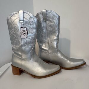 Silver Western Metallic Cowboy Cowgirl Boots